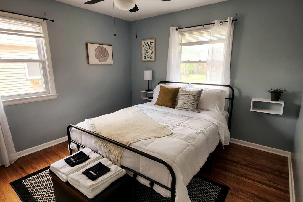 Cozy House Near Lake Erie, 10 Minutes To Downtown. Cleveland Exterior photo